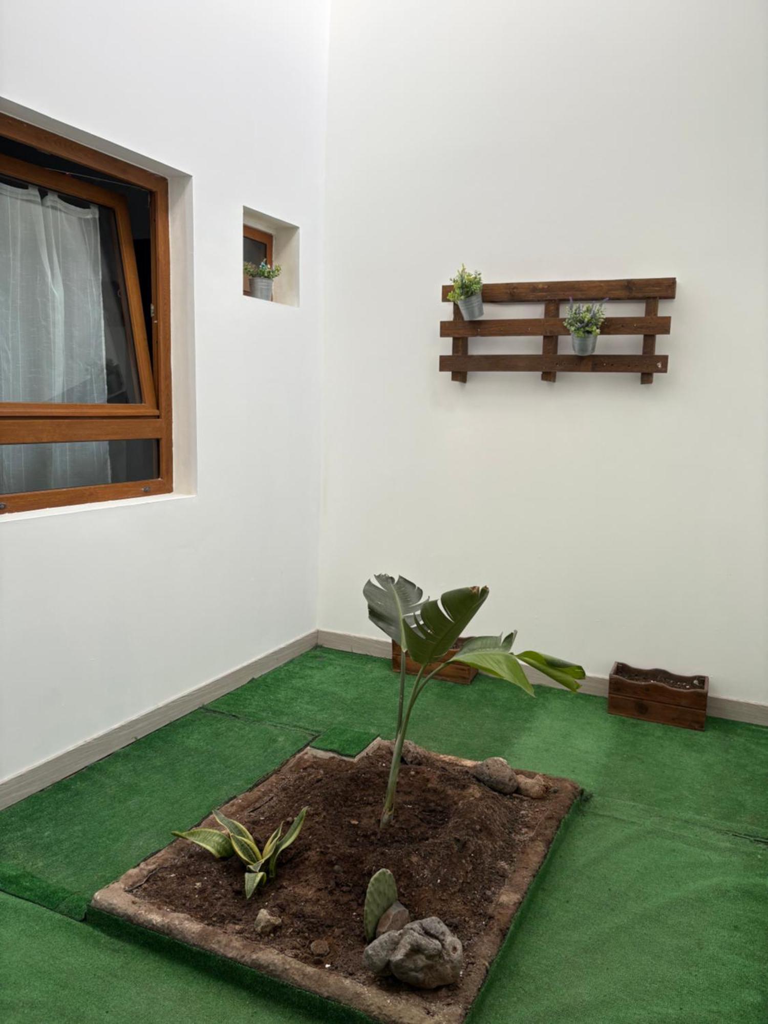 Mirame Canarias Vecindario  Ruang foto